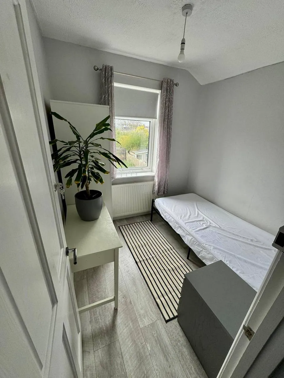 ✅ З 19-го липня в районі Hornchurch/Romford буде здаватись Single room