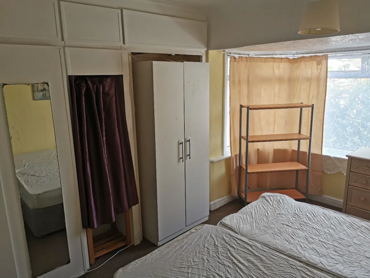 ЗДАЄТЬСЯ ВЕЛИКА КІМНАТА В PERIVALE, WEST LONDON